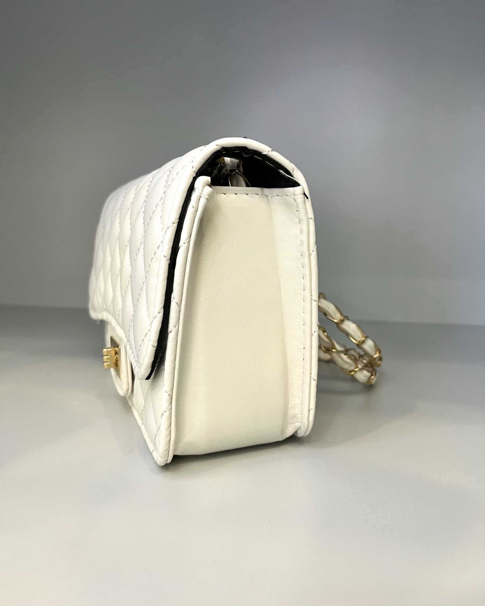 Borsa bianca con tracolla oro mondello store