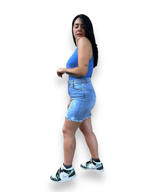 Gonna akè in blu jeans akè