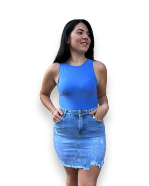 Gonna akè in blu jeans akè