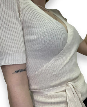 Maglia in filo ad incrocio beige mondello store