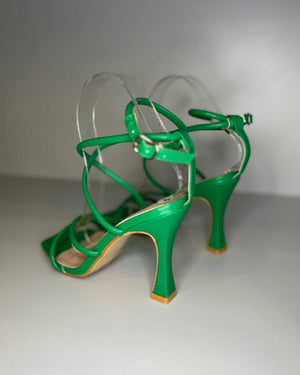 Sandali con tacco alto in verde Tulipano