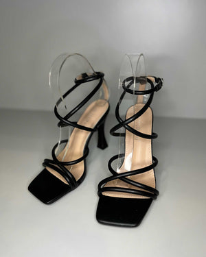 Sandali neri con tacco alto Tulipano