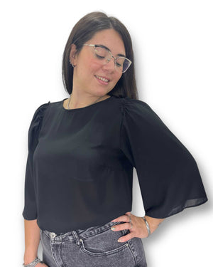 Blusa Akè basic elegante Mondello Store