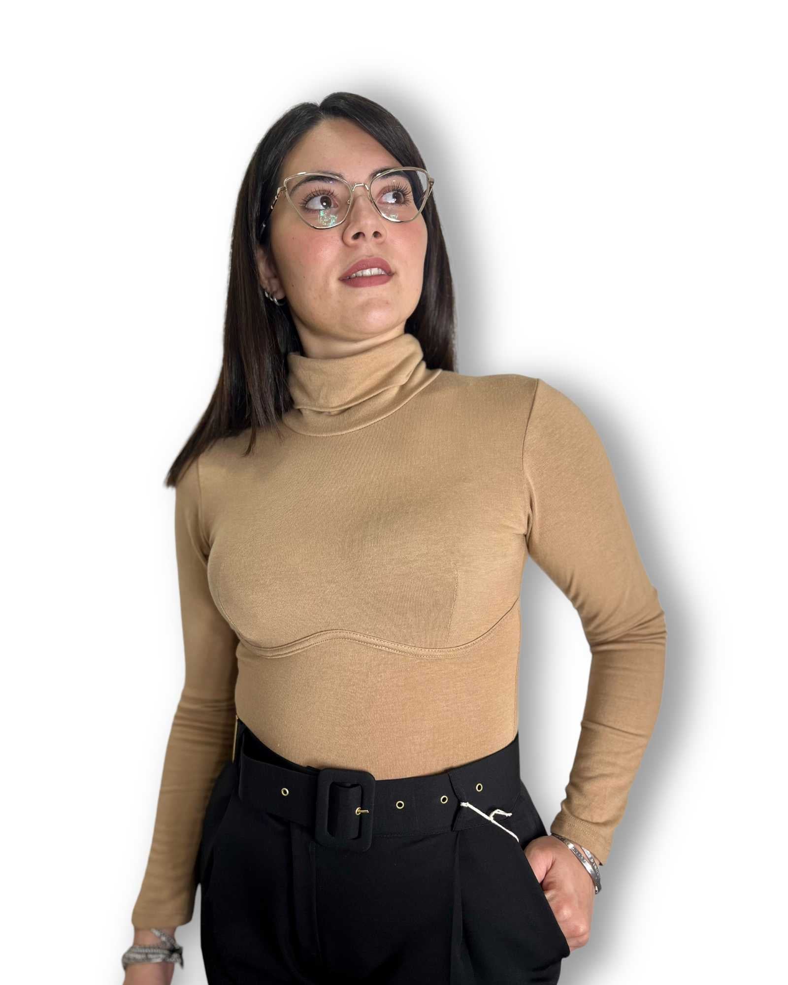 Body beige Akè akè