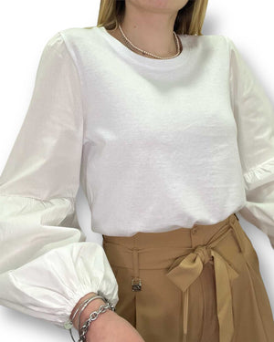 Maglia bianca manica lunga akè