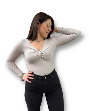 Maglia nodo e scollo profondo Mondello Store