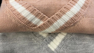 Pullover V 3 colori mondello store