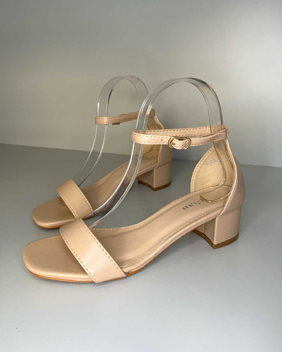 Sandali beige con tacco medio Stephan Paris